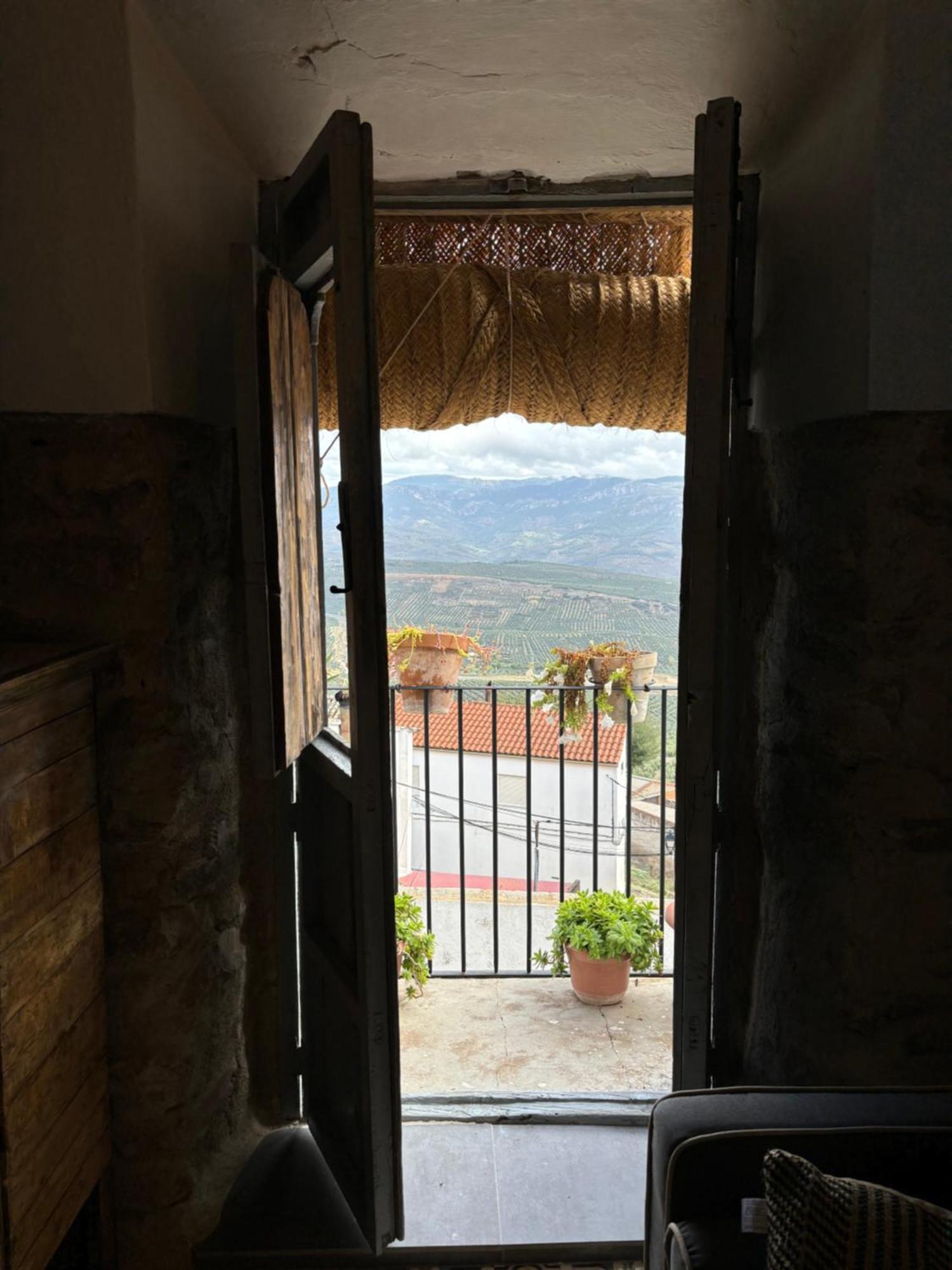 Alojamiento Manzanilla Iznatoraf Bagian luar foto